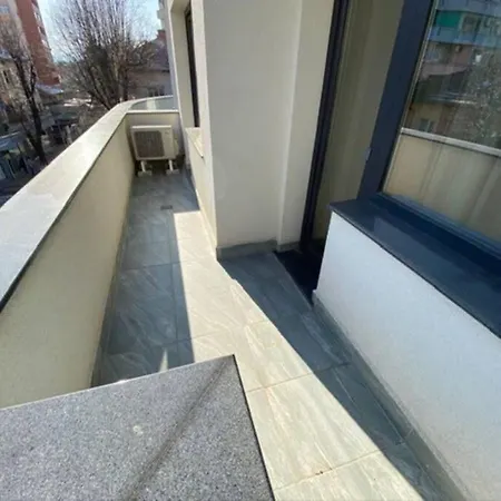 Lejlighed Lux 1bd/1ba Center *